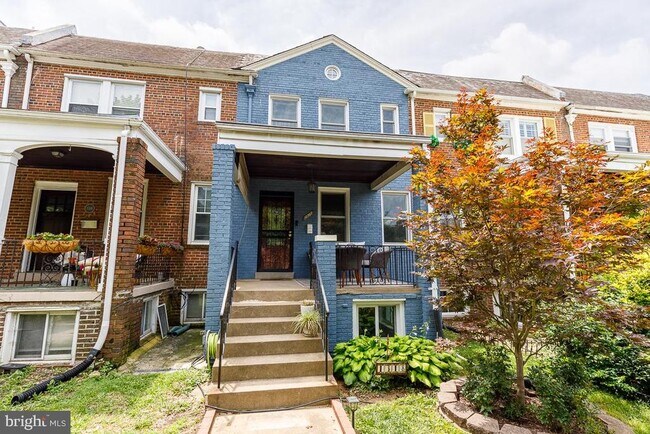 property at 1318 Upshur St NW