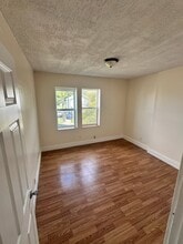 629 S Eureka Ave in Columbus, OH - Building Photo - Building Photo