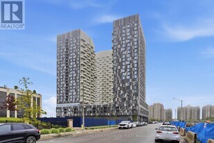 474 Caldari Rd in Vaughan, ON - Building Photo