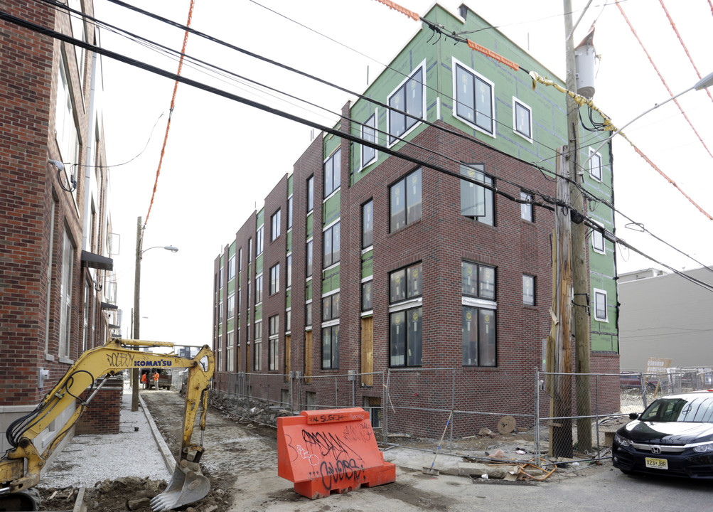 Wharton Place in Philadelphia, PA - Building Photo