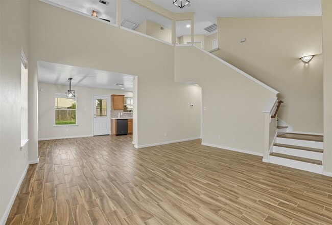 property at 2439 Pinpoint Dr