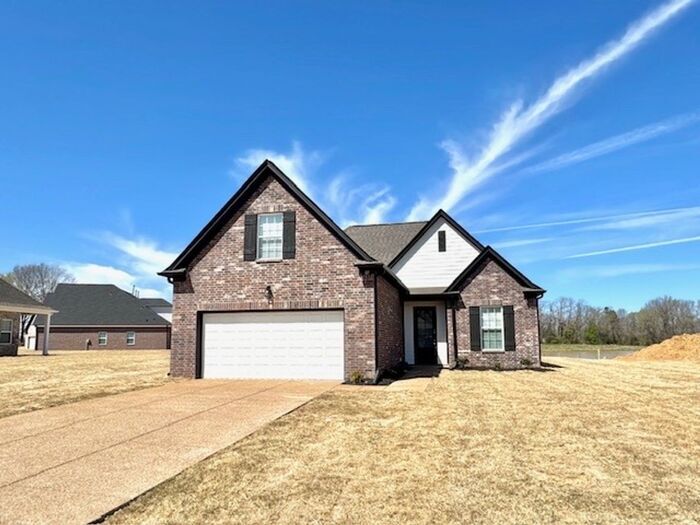 85 Primrose Ln in Somerville, TN - Foto de edificio