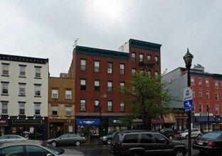 207-211 Washington St in Hoboken, NJ - Building Photo - Building Photo