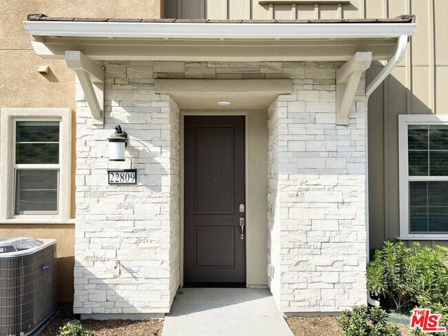 22809 Harvest Mill Cir in Santa Clarita, CA - Building Photo - Building Photo