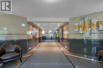 1103-1103 Jalna Blvd in London, ON - Building Photo - Building Photo