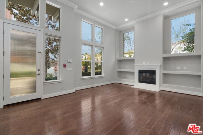 property at 6011 Dawn Crk