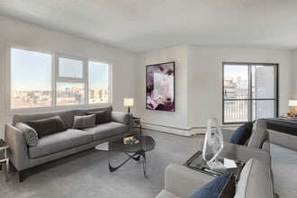 Wimbledon in Edmonton, AB - Building Photo - Building Photo