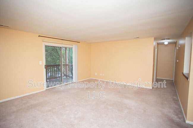 115 Claire Ct in Blackwood, NJ - Building Photo - Building Photo