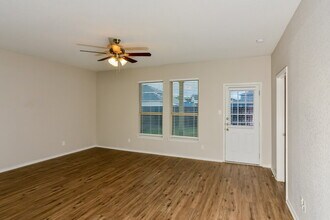 3210 Saylers Creek in San Antonio, TX - Building Photo - Building Photo