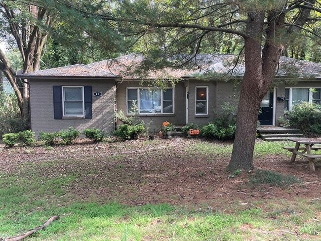 property at 43 Davie Cir