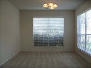 9019 Privilege Point in Converse, TX - Building Photo - Building Photo