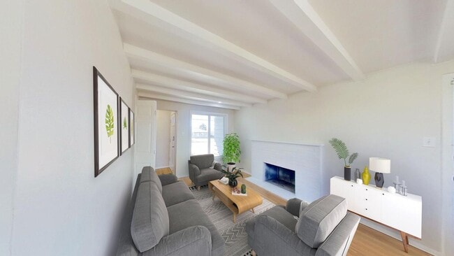 property at 2698 S Jasmine St