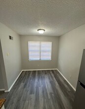 707 N Frandsen Rd in Independence, MO - Building Photo - Building Photo