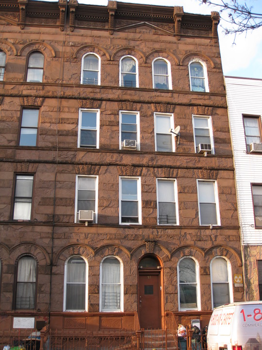 75 Jefferson St in Brooklyn, NY - Building Photo