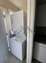 1003 NE 17th St in Oklahoma City, OK - Building Photo - Building Photo