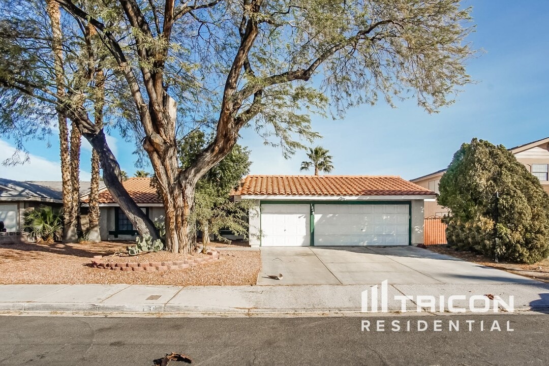 1848 Muchacha Dr in Henderson, NV - Building Photo