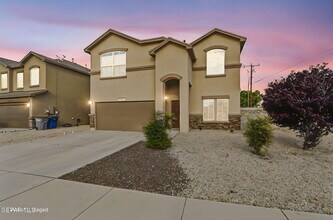 3144 Hidden Creek Dr in El Paso, TX - Building Photo - Building Photo