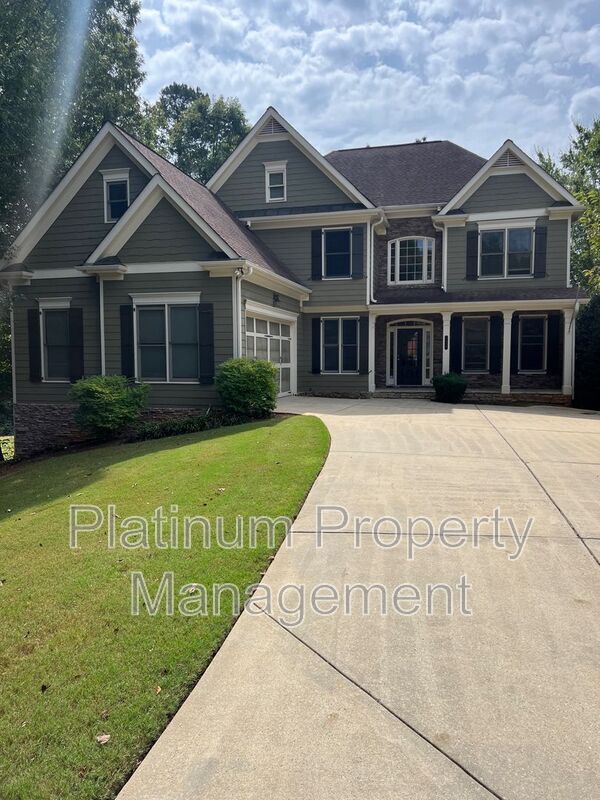 5035 Wild Magnolia Ln in Cumming, GA - Foto de edificio - Building Photo