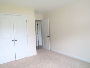 136 Laredo Dr in Jacksonville, NC - Building Photo - Building Photo