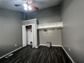 Bella Vida Apartments in Arlington, TX - Building Photo - Building Photo