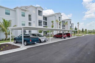 14041 Heritage Landing Blvd, Unit 638 in Punta Gorda, FL - Building Photo
