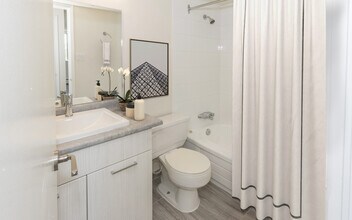 Solano House in Edmonton, AB - Building Photo - Building Photo