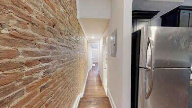 1807 Madison Ave in Baltimore, MD - Building Photo - Building Photo