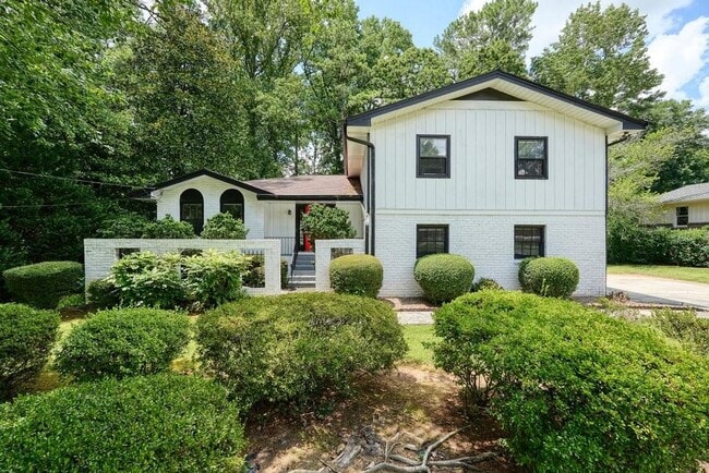 1524 Brompton Ct in Dunwoody, GA - Building Photo - Building Photo