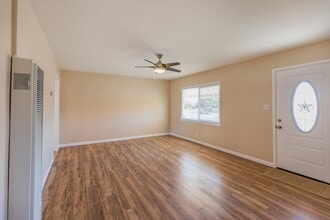 1740 Van Ct in Alamogordo, NM - Building Photo - Building Photo