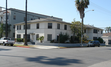 501 S Gramercy Pl in Los Angeles, CA - Building Photo - Building Photo