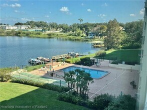 700 Mirror Terrace NW in Winter Haven, FL - Building Photo - Building Photo