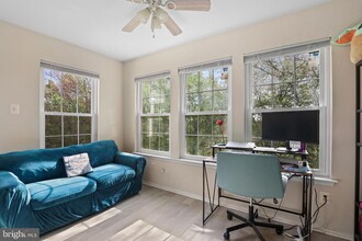 3313 Wyndham Cir in Alexandria, VA - Building Photo - Building Photo