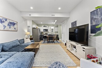 97 Hillside St in Boston, MA - Building Photo - Building Photo