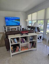 180 Isle of Venice Dr in Fort Lauderdale, FL - Building Photo - Building Photo