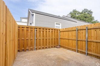 1220 Bordeaux St in New Orleans, LA - Building Photo - Building Photo