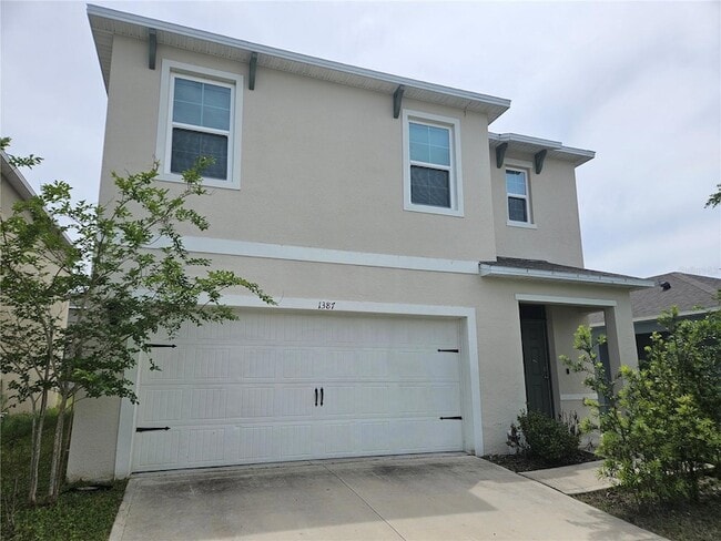 1387 Berry Ln in Davenport, FL - Building Photo - Building Photo