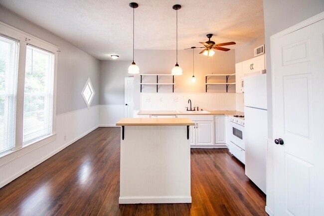 property at 1302 S 11th St