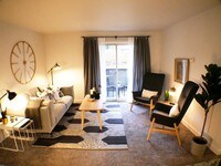 Galbraith Pointe Apartments & Townhomes photo'
