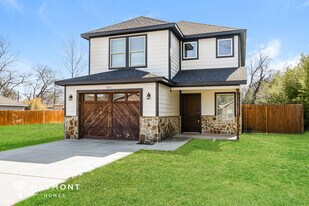 925 Jones St in Greenville, TX - Building Photo