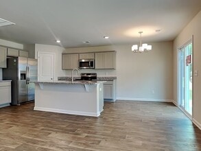 610 Belmont Grn Rd in Columbia, SC - Building Photo - Building Photo