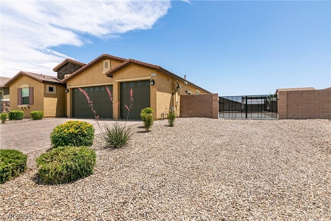 5048 Royal Indigo St in Las Vegas, NV - Foto de edificio - Building Photo