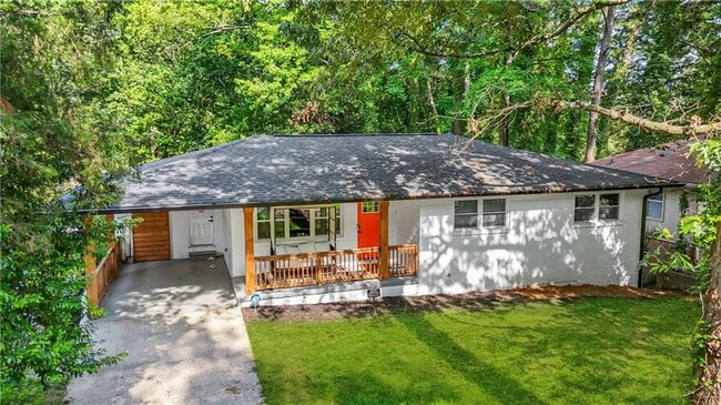 2430 Hanford Dr SW in Atlanta, GA - Building Photo - Building Photo