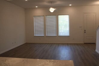 628 Blue Rdg Dr in Mansfield, TX - Foto de edificio - Building Photo