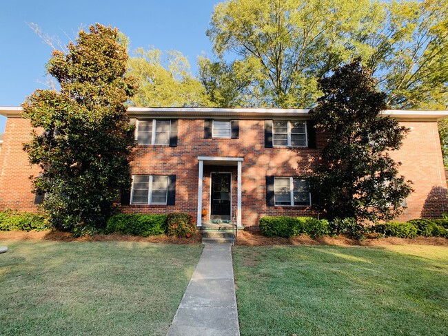 East Glenwood Apartments in Birmingham, AL - Foto de edificio - Building Photo