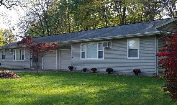 8 Income Duplexes 1 Location in Charleston, IL - Building Photo - Building Photo