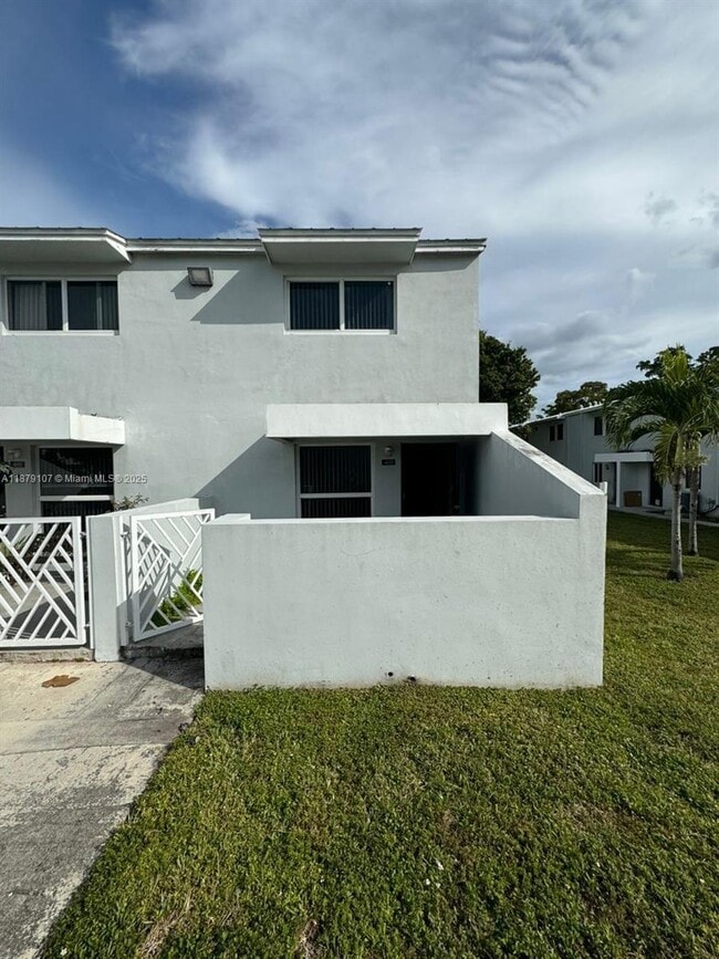 property at 483 NW 19th St