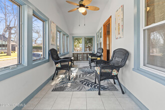 8 Wardell Pl in Ocean Township, NJ - Foto de edificio - Building Photo