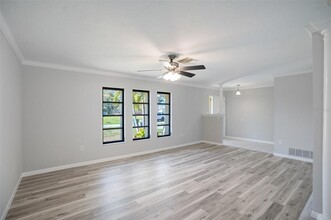 1967 Rolling Green Cir in Sarasota, FL - Building Photo - Building Photo
