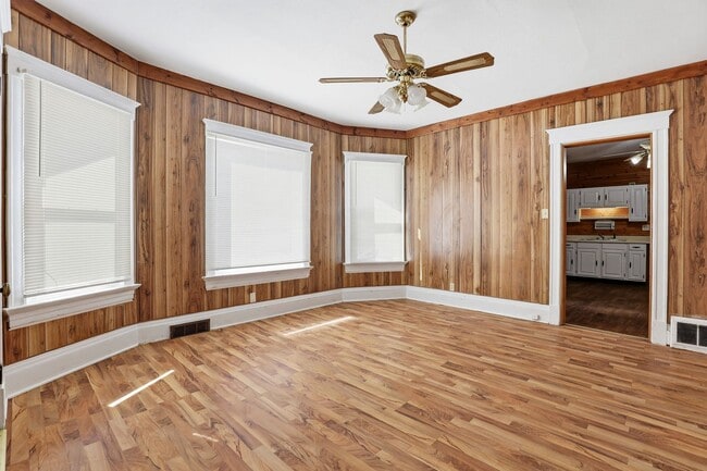 property at 1028 S 14th St