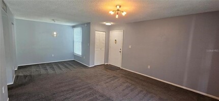 512 Orange Dr in Altamonte Springs, FL - Building Photo - Building Photo